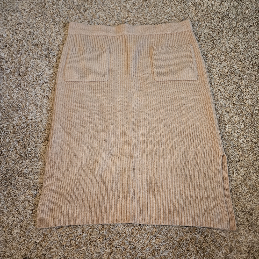 Madewell Merino Wool Skirt Size XXL Tan Midi Knit